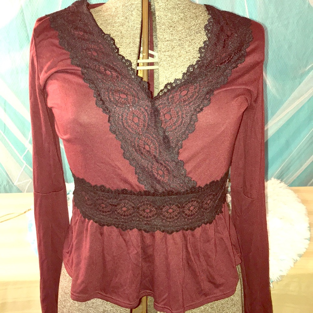 Burgundy lace cropped top